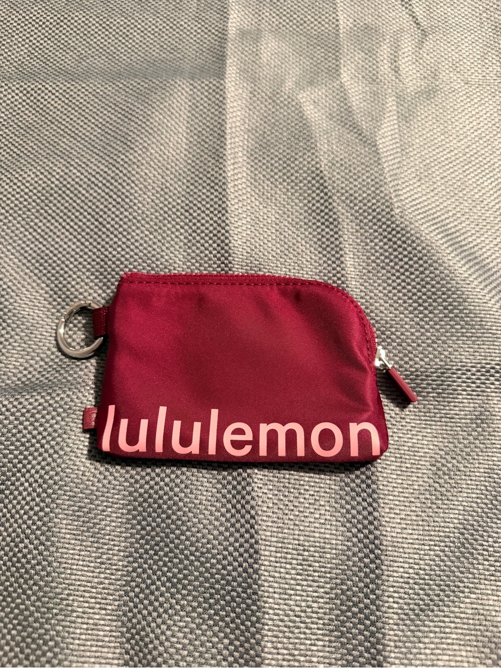 Lululemon Clippable Card Pouch - Burgundy